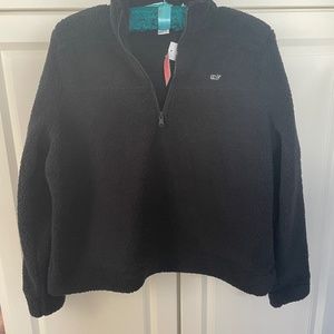 Vineyard Vines 1/4 zip fuzzy black classic pullover NWT Size L